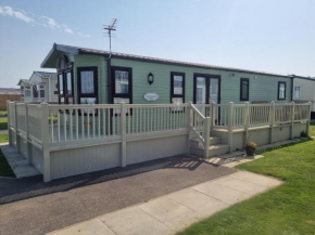 PALM SQUARE 19 3 BED DELUXE CARAVAN